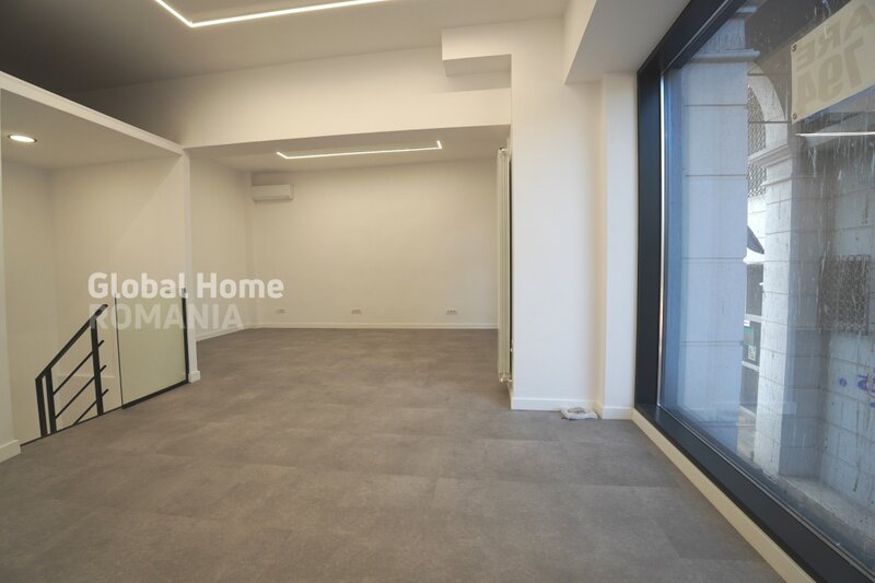 Decebal, Muzeul Copiilor, spatiu comercial 109 mp, vitrina 5 ml,